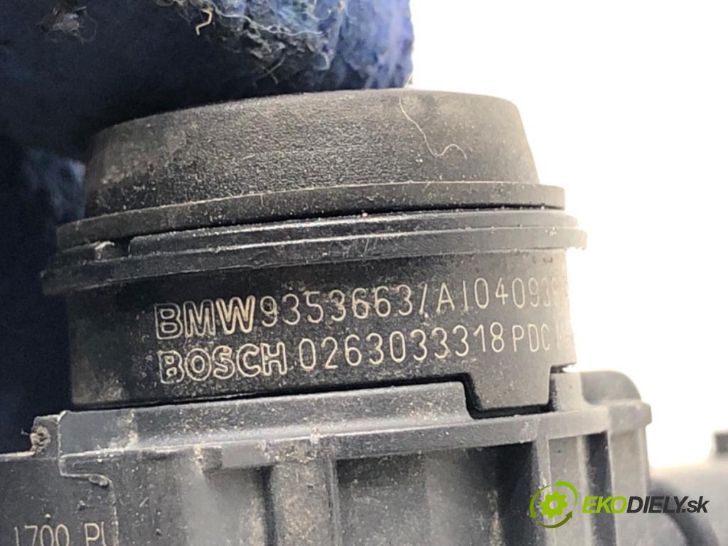 BMW F30 sedan 2016 180 kW 328 i xDrive 1997 Snímač PDC 9353663