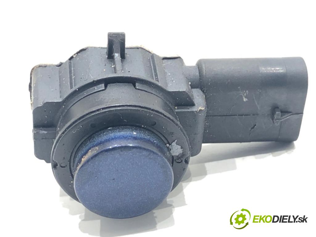 BMW F30 sedan 2016 180 kW 328 i xDrive 1997 Snímač PDC 9353663