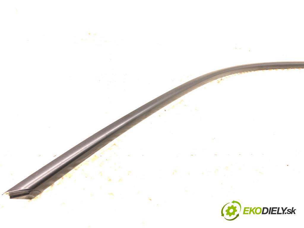 BMW F30 sedan 2016 180 kW 328 i xDrive 1997 Lišta dverí ľavá strana SHADOW: LINE: 7309047