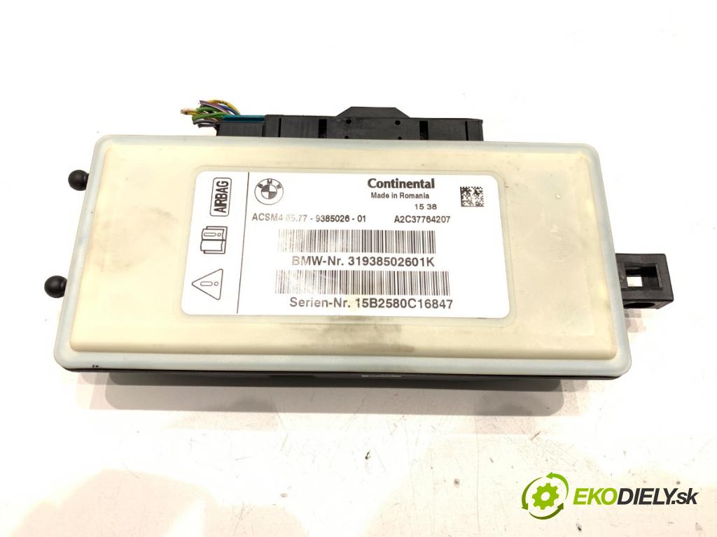 BMW F30 sedan 2016 180 kW 328 i xDrive 1997 senzor airbag 9385026 (Snímač)