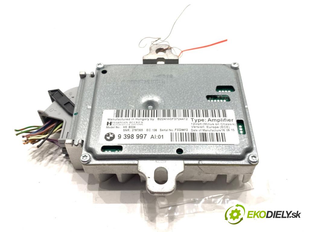 BMW F30 sedan 2016 180 kW 328 i xDrive 1997 zesilovač 9398997 (Zesilovač)