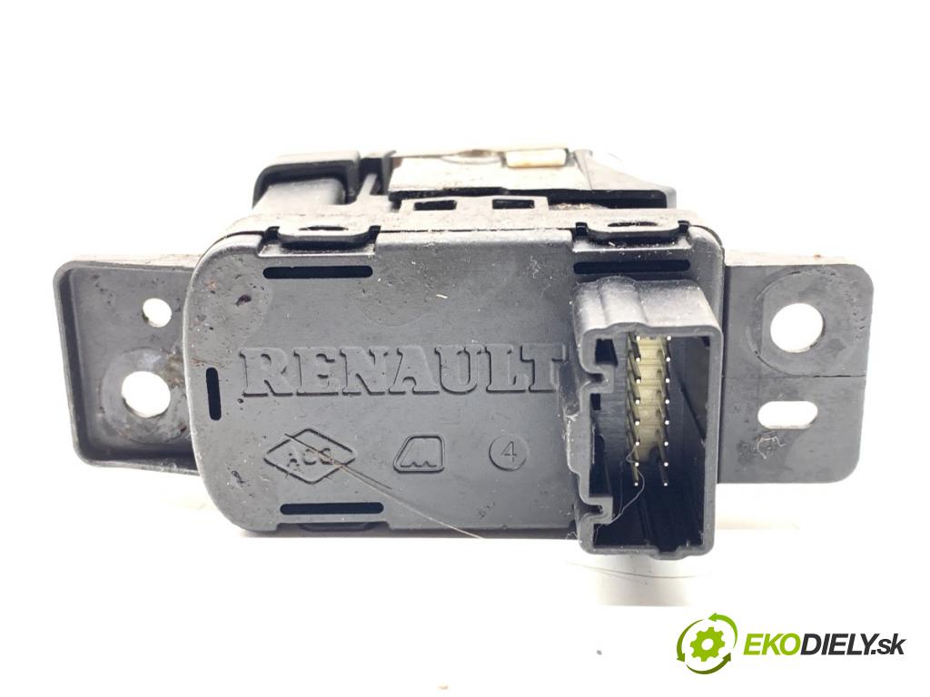 RENAULT KADJAR SUV 2016 81 kW 1.5 dCi 110 (HLA3) 1461 Spínač brzdy ručnej brzdy 363214222R (Prepínacie páčky pod volantom)
