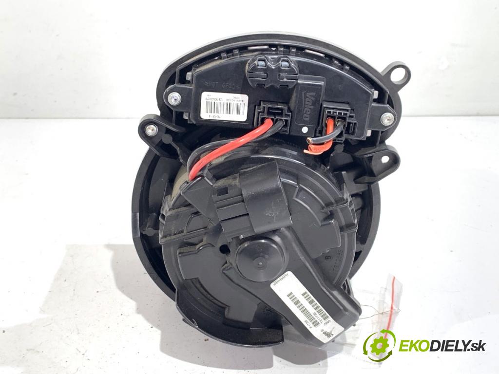 RENAULT KADJAR SUV 2016 81 kW 1.5 dCi 110 (HLA3) 1461 ventilátor kúrenia T911738