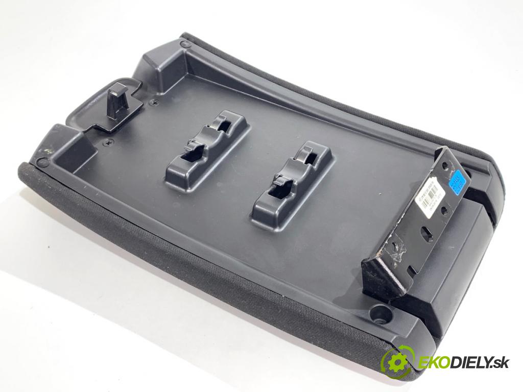 RENAULT KADJAR SUV 2016 81 kW 1.5 dCi 110 (HLA3) 1461 loketní opěrka 969209757R (Loketní opěrka)