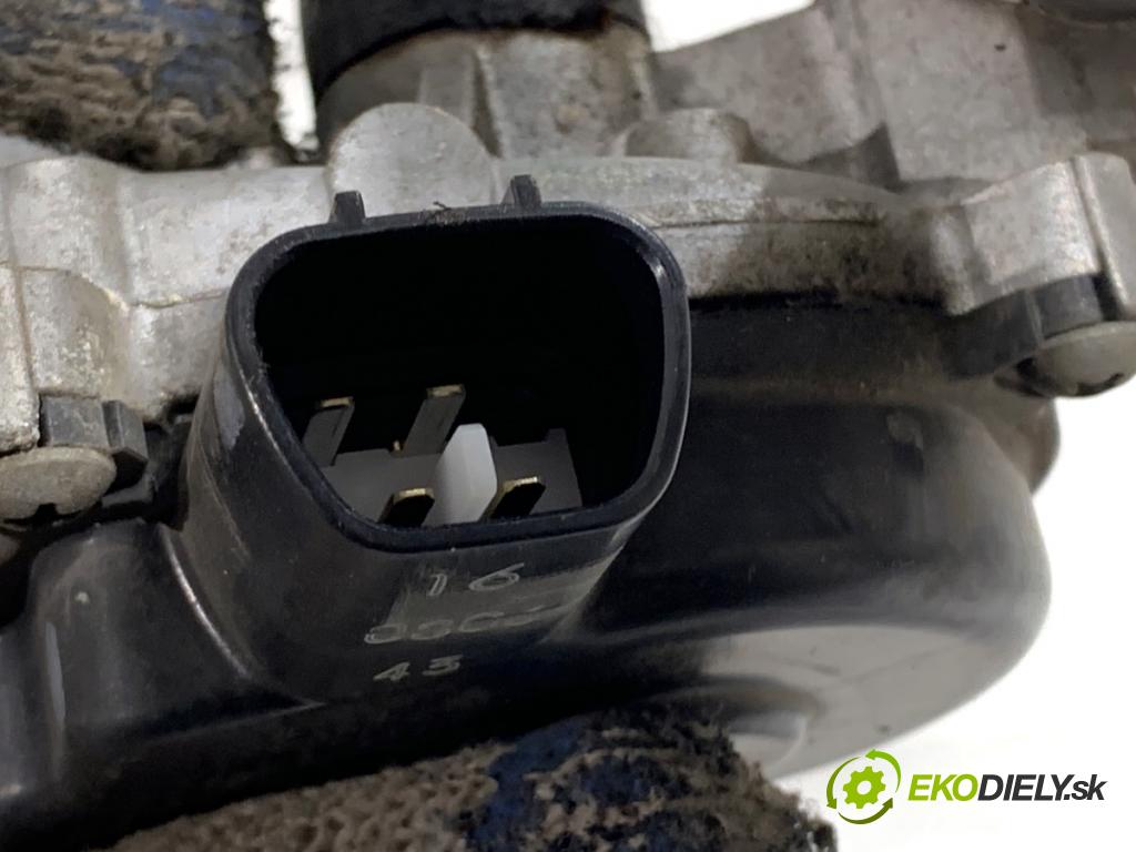 RENAULT KADJAR SUV 2016 81 kW 1.5 dCi 110 (HLA3) 1461 Mechanizmus stieračov predný  (Motorček stieračov predný)