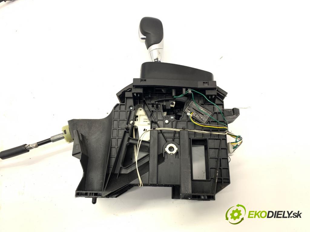 RENAULT KADJAR SUV 2016 81 kW 1.5 dCi 110 (HLA3) 1461 Kulisa 349014EY0E (Rýchlostná páka (kulisa))