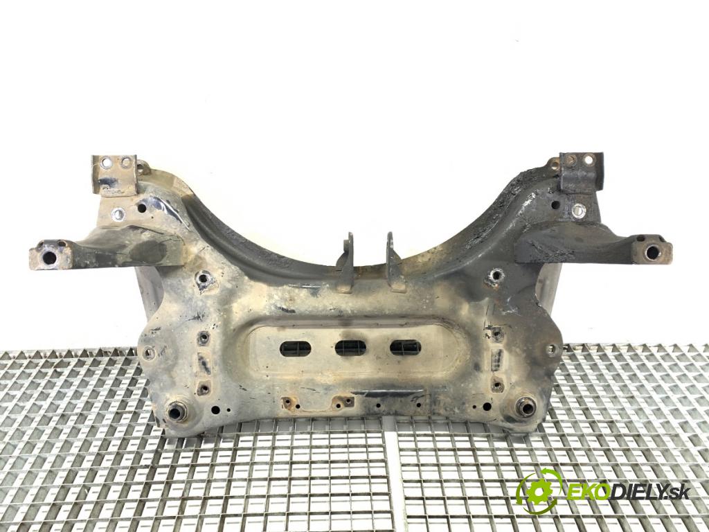 RENAULT KADJAR SUV 2016 81 kW 1.5 dCi 110 (HLA3) 1461 výztuha pod motor  (Přední výztuha)