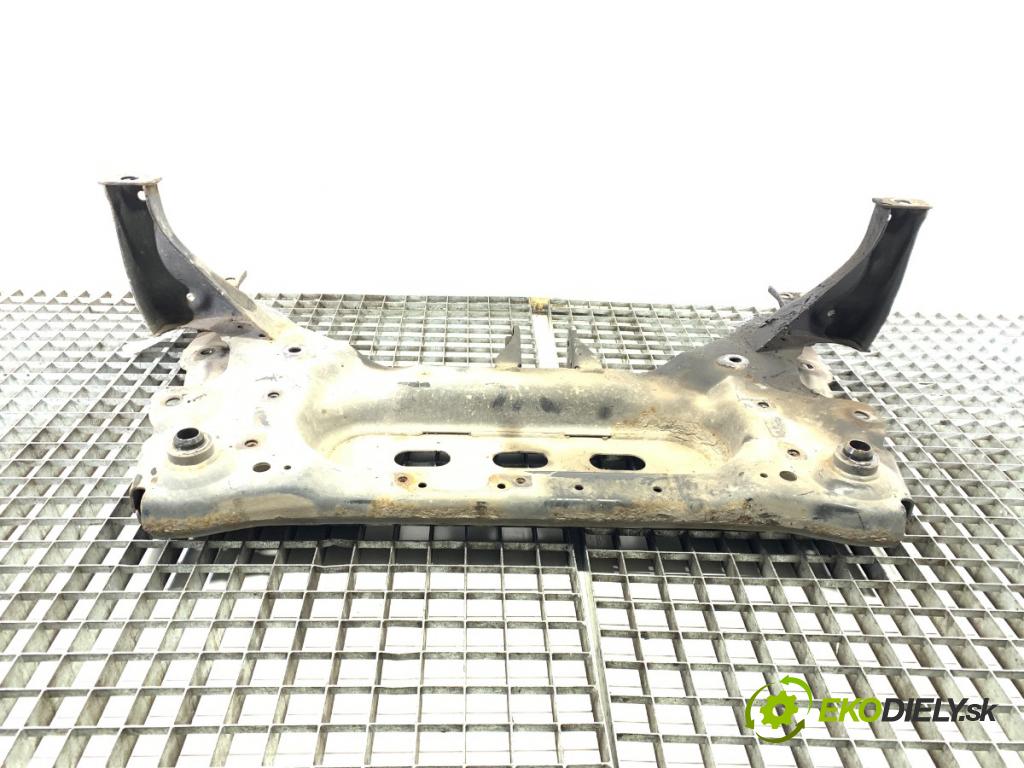 RENAULT KADJAR SUV 2016 81 kW 1.5 dCi 110 (HLA3) 1461 Výstuha pod Motor  (Výstuha predná)