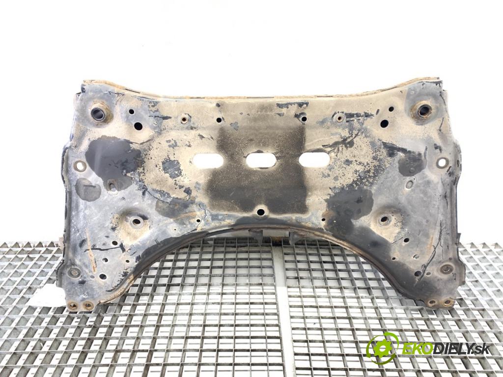 RENAULT KADJAR SUV 2016 81 kW 1.5 dCi 110 (HLA3) 1461 výztuha pod motor  (Přední výztuha)