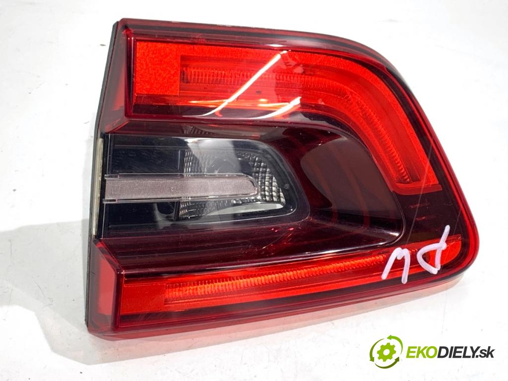 RENAULT KADJAR SUV 2016 81 kW 1.5 dCi 110 (HLA3) 1461 Svetlo zad pravá vnútorná 265508898R (Kľučka dverí ostatné)