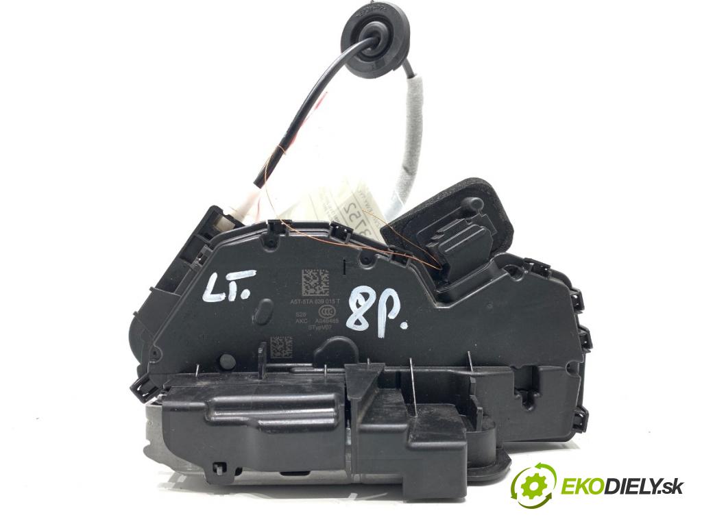 SKODA SUPERB III Kombi 2023 110 kW 2.0 TDI 1968 zámok Dvere ľavy zad 5TA839015T