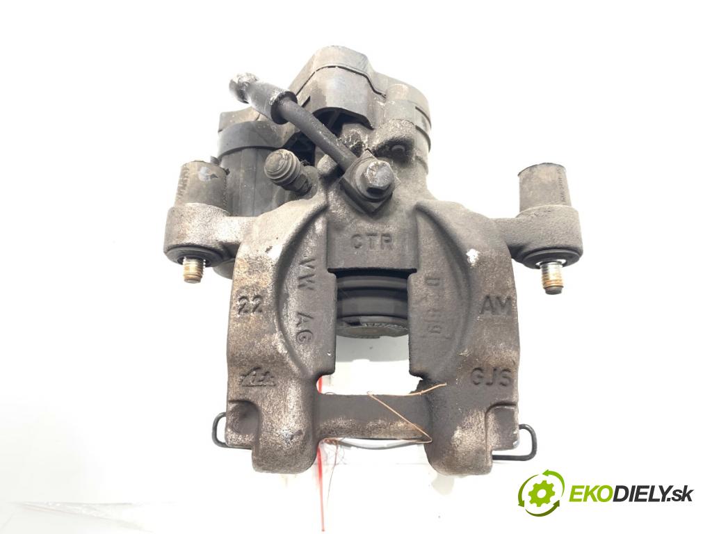 SKODA SUPERB III Kombi 2023 110 kW 2.0 TDI 1968 Brzdič strmeň pravy zad 3Q0615406AG