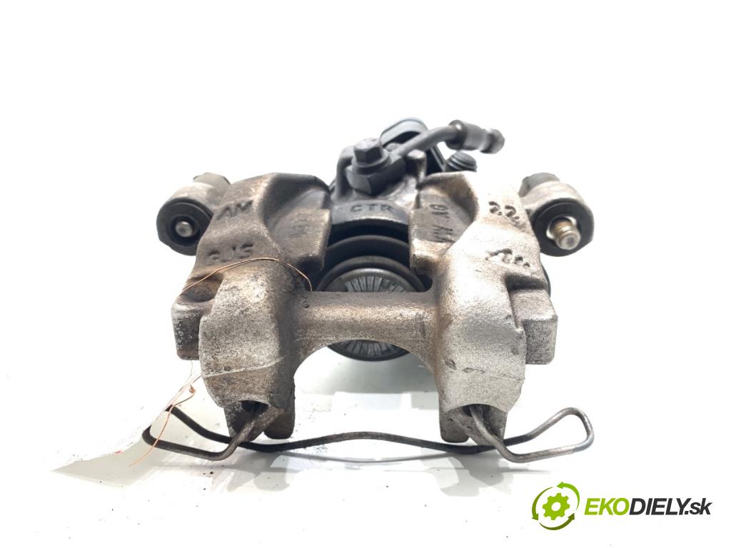 SKODA SUPERB III Kombi 2023 110 kW 2.0 TDI 1968 Brzdič strmeň ľavy zad 3Q0615405AG