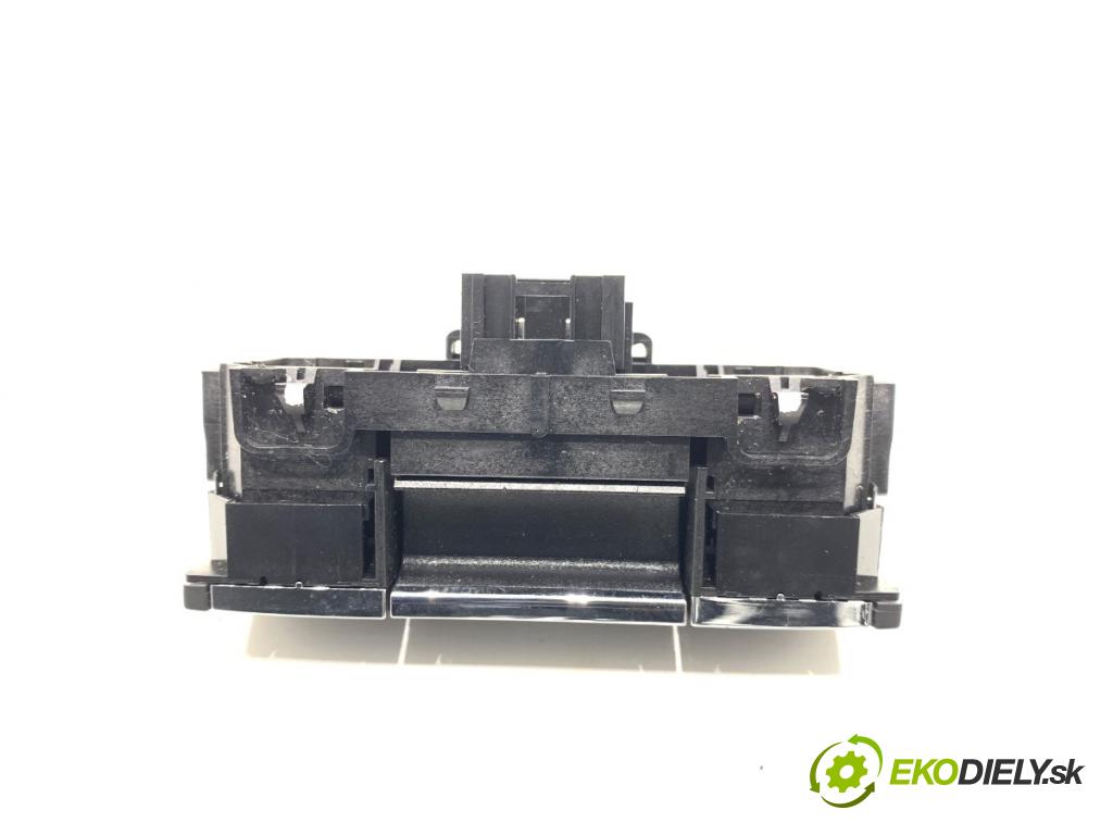 SKODA SUPERB III Kombi 2023 110 kW 2.0 TDI 1968 Spínač brzdy ručnej brzdy 3V0927225C (Prepínacie páčky pod volantom)