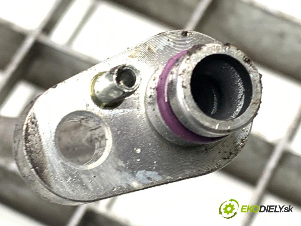 SKODA SUPERB III Kombi 2023 110 kW 2.0 TDI 1968 rúrka klimatizácie 5Q0816741C (Rúrka klimatizácie)