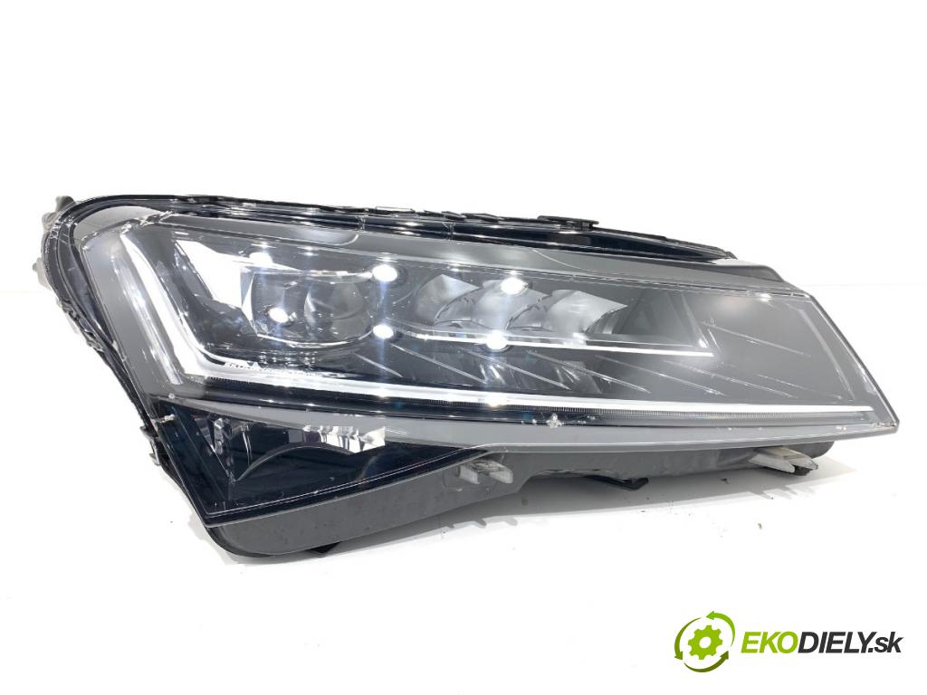 SKODA SUPERB III Kombi 2023 110 kW 2.0 TDI 1968 světlomet pravý přední část LED 3V1941016D