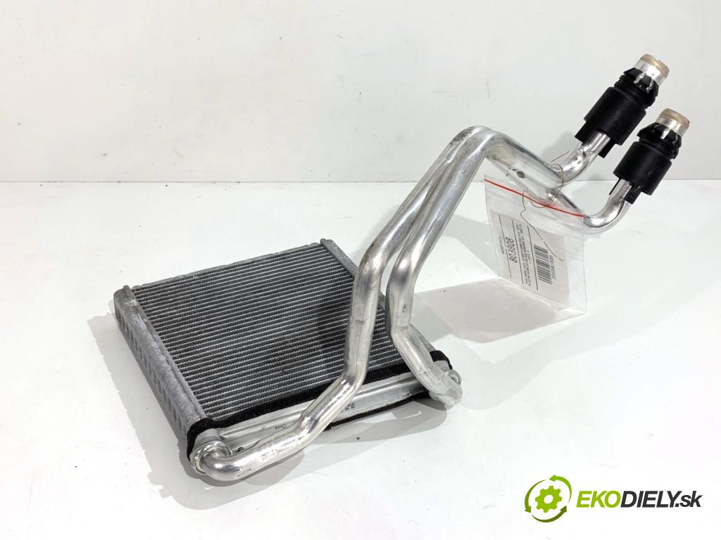 SKODA SUPERB III Kombi 2023 110 kW 2.0 TDI 1968 Výhrevné teleso, radiátor kúrenia 5WA819031A (Radiátor kúrenia)