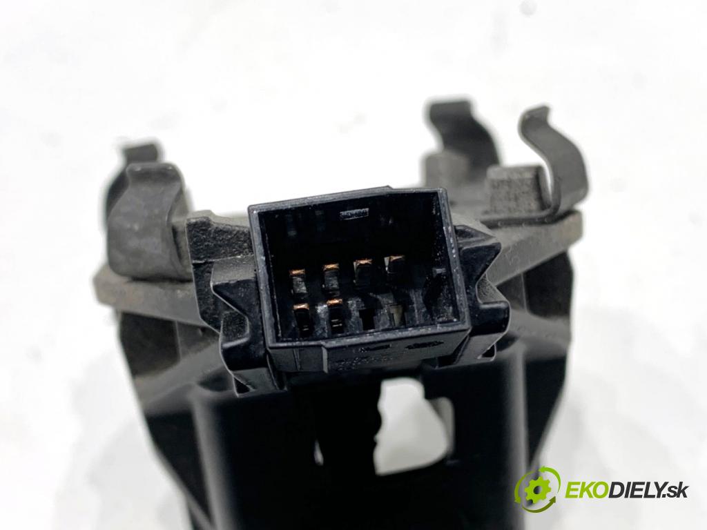 SKODA SUPERB III Kombi 2023 110 kW 2.0 TDI 1968 zpětné zrcátko vnitřní 3G0857511AD (Vnitřní zpětné zrcátko)