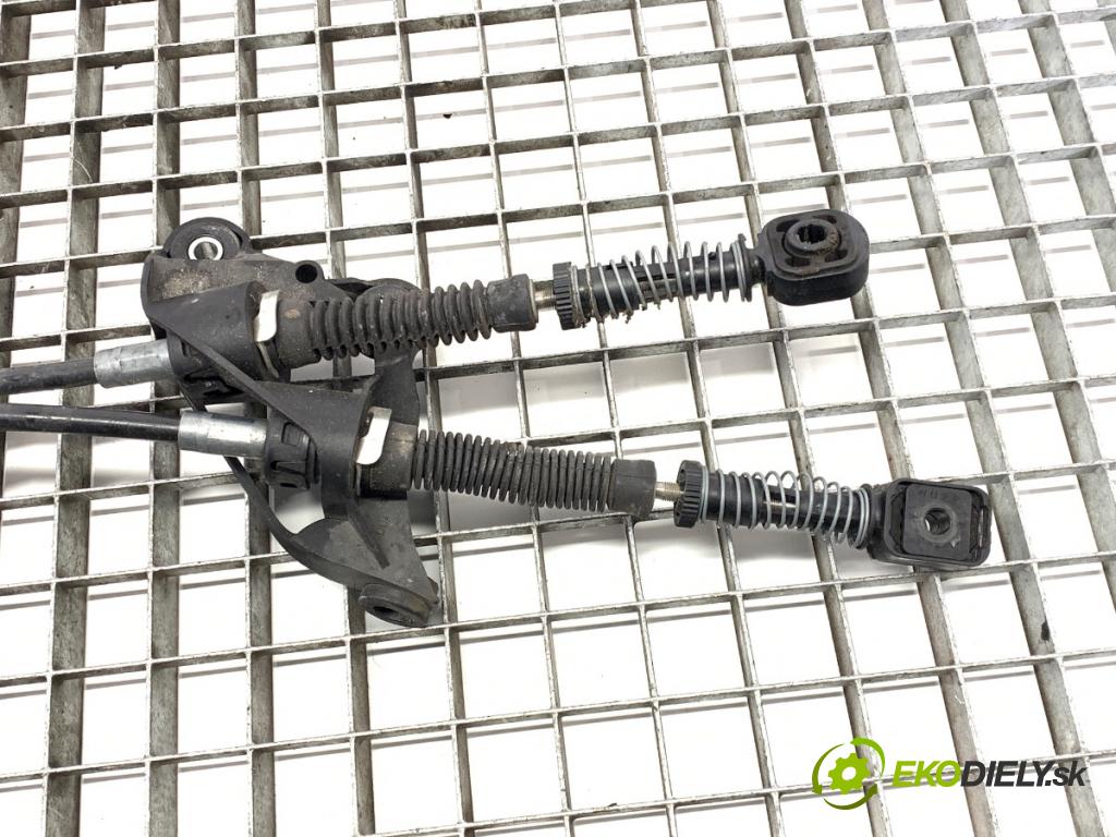 SKODA SUPERB III Kombi 2023 110 kW 2.0 TDI 1968 Kulisa 3Q0711049AE (Rýchlostná páka (kulisa))