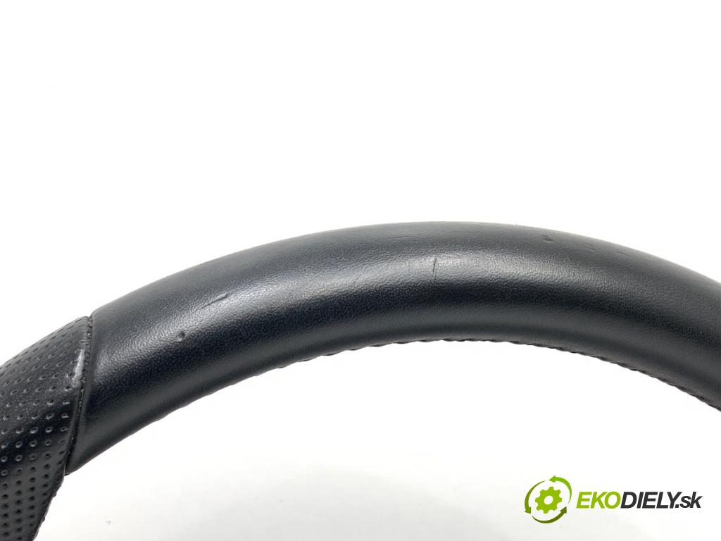 SKODA SUPERB III Kombi 2023 110 kW 2.0 TDI 1968 Volant  (Volant)