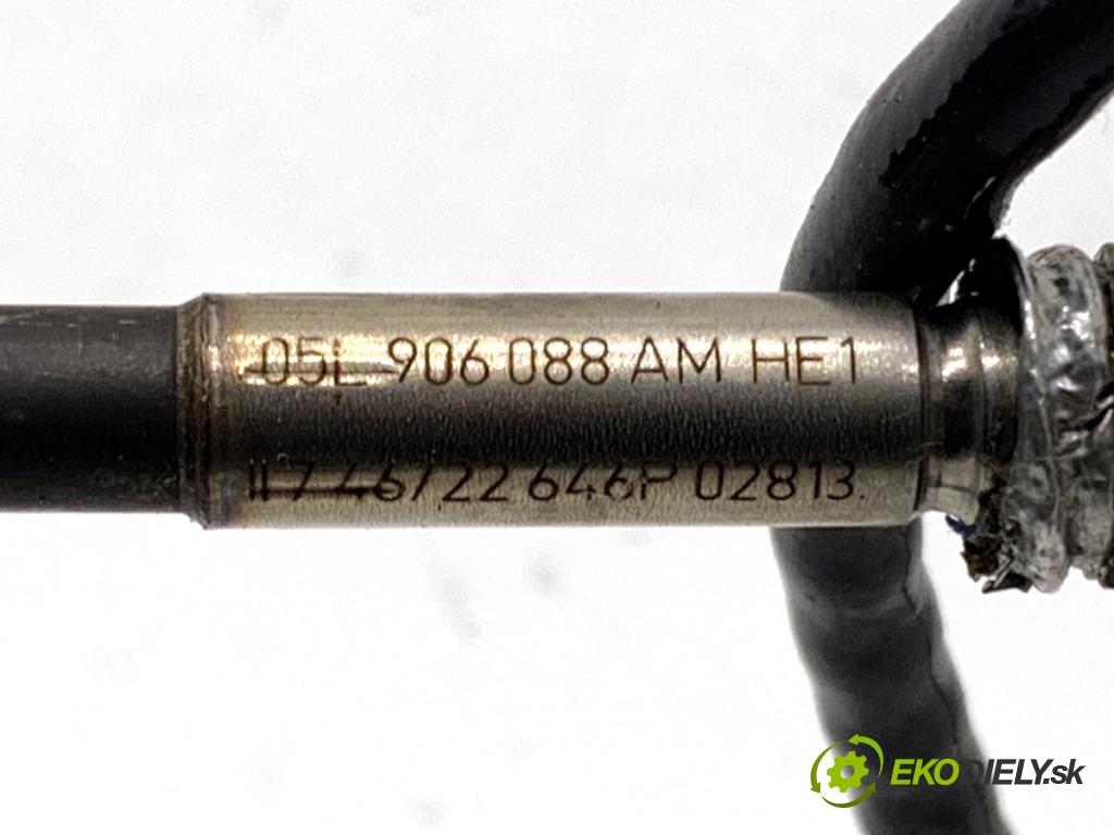 SKODA SUPERB III Kombi 2023 110 kW 2.0 TDI 1968 Snímač teploty spalín 05L906088AM (Snímač)