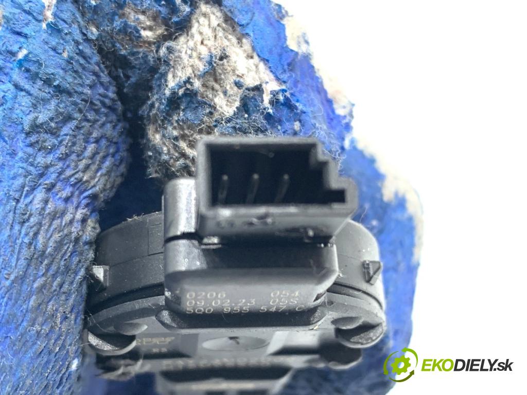 SKODA SUPERB III Kombi 2023 110 kW 2.0 TDI 1968 Snímač dažďa 5Q0955547C (Snímač dažďa)