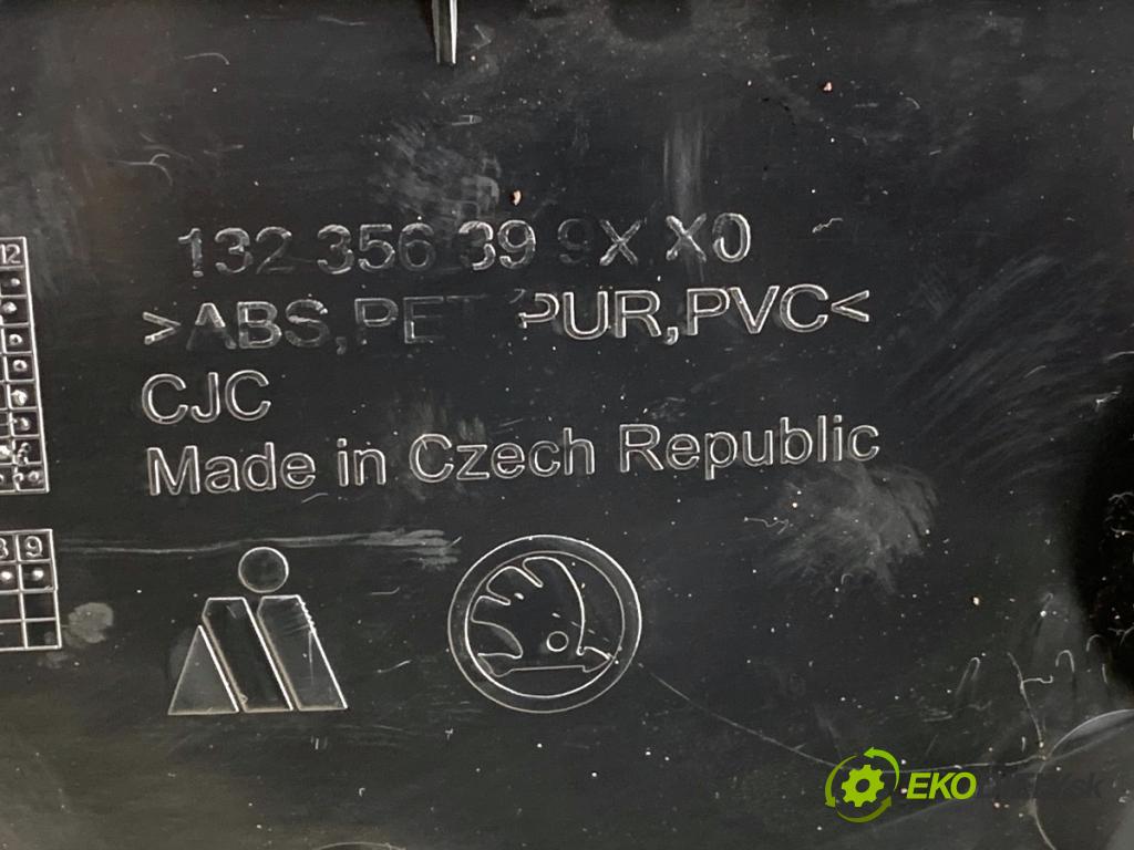 SKODA SUPERB III Kombi 2023 110 kW 2.0 TDI 1968 ča dveře pravý zadní část 3V9867024CK