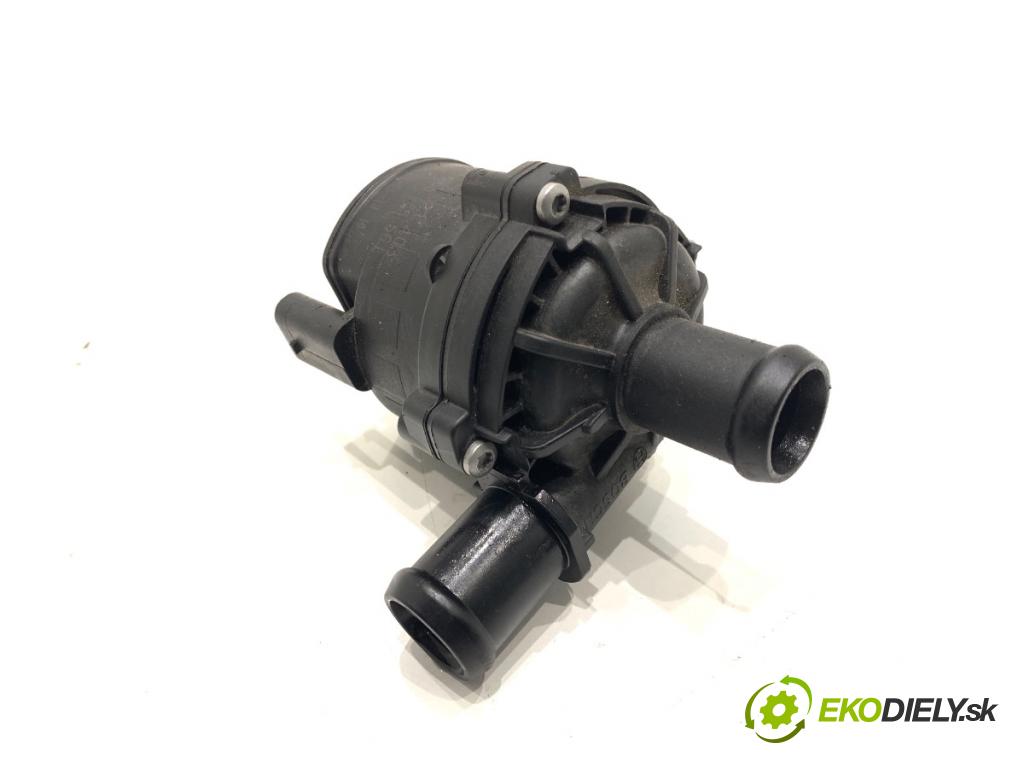 SKODA SUPERB III Kombi 2023 110 kW 2.0 TDI 1968 DALŠÍ: pumpa vody 2Q0965567A (Vodní pumpa)