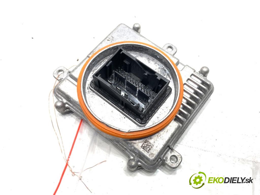 SKODA SUPERB III Kombi 2023 110 kW 2.0 TDI 1968 Menič XENON 992941571AA (Riadiaca jednotka xenónu)