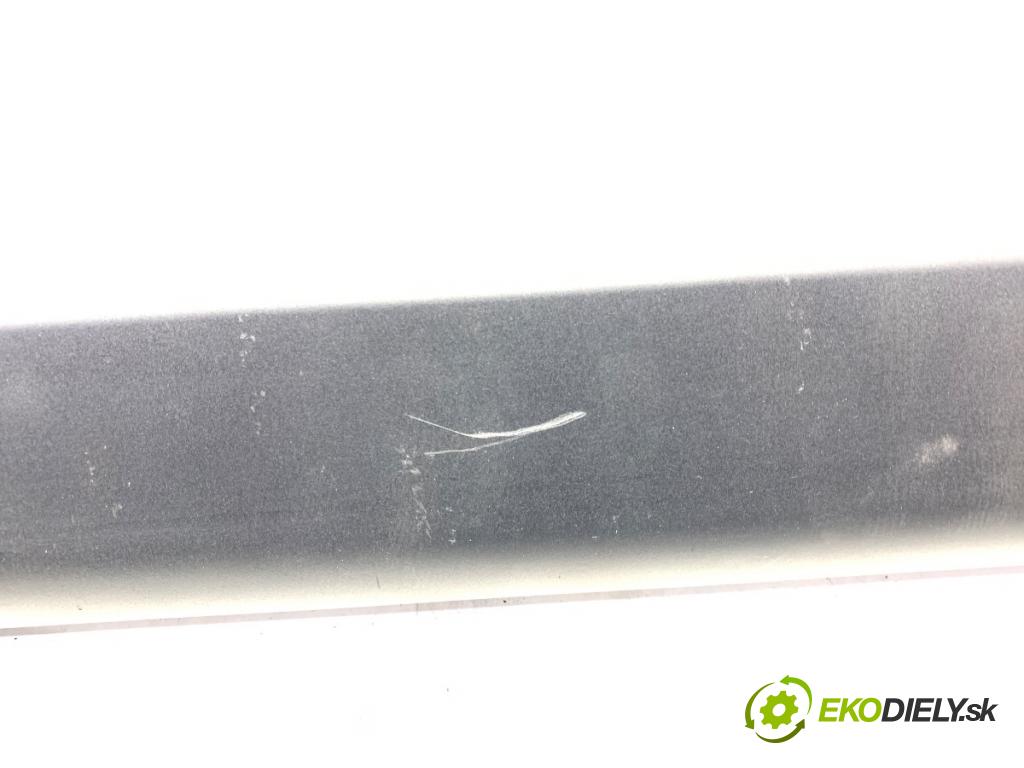 SKODA SUPERB III Kombi 2023 110 kW 2.0 TDI 1968 Roleta kufra sieťka 3V9861691D