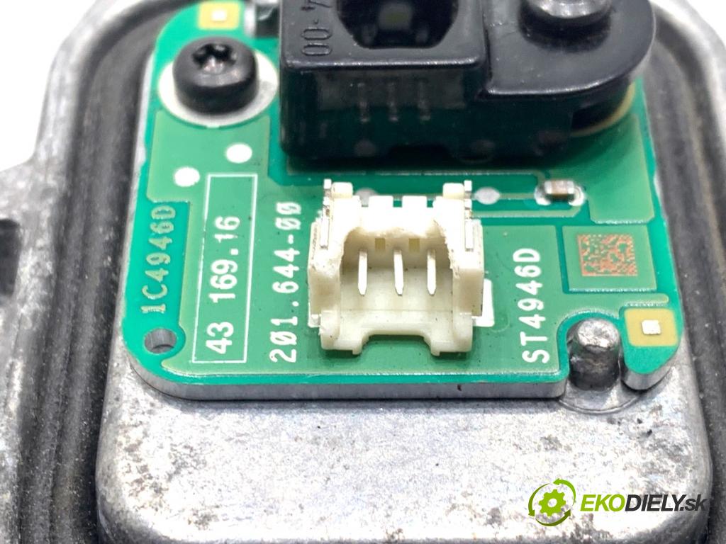 BMW F30 sedan 2016 180 kW 328 i xDrive 1997 Modul LED 199660-00