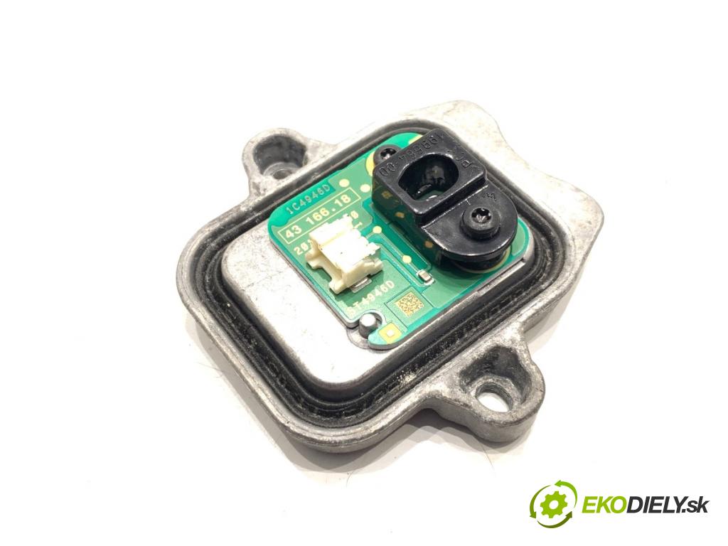 BMW F30 sedan 2016 180 kW 328 i xDrive 1997 Modul LED 199660-00