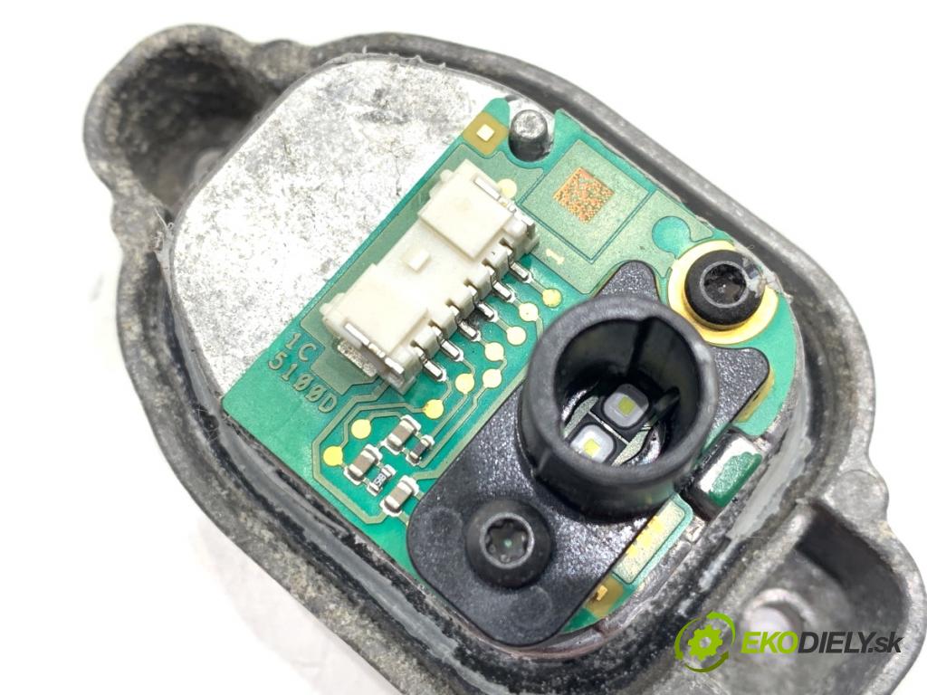 BMW F30 sedan 2016 180 kW 328 i xDrive 1997 Modul LED 202484-00