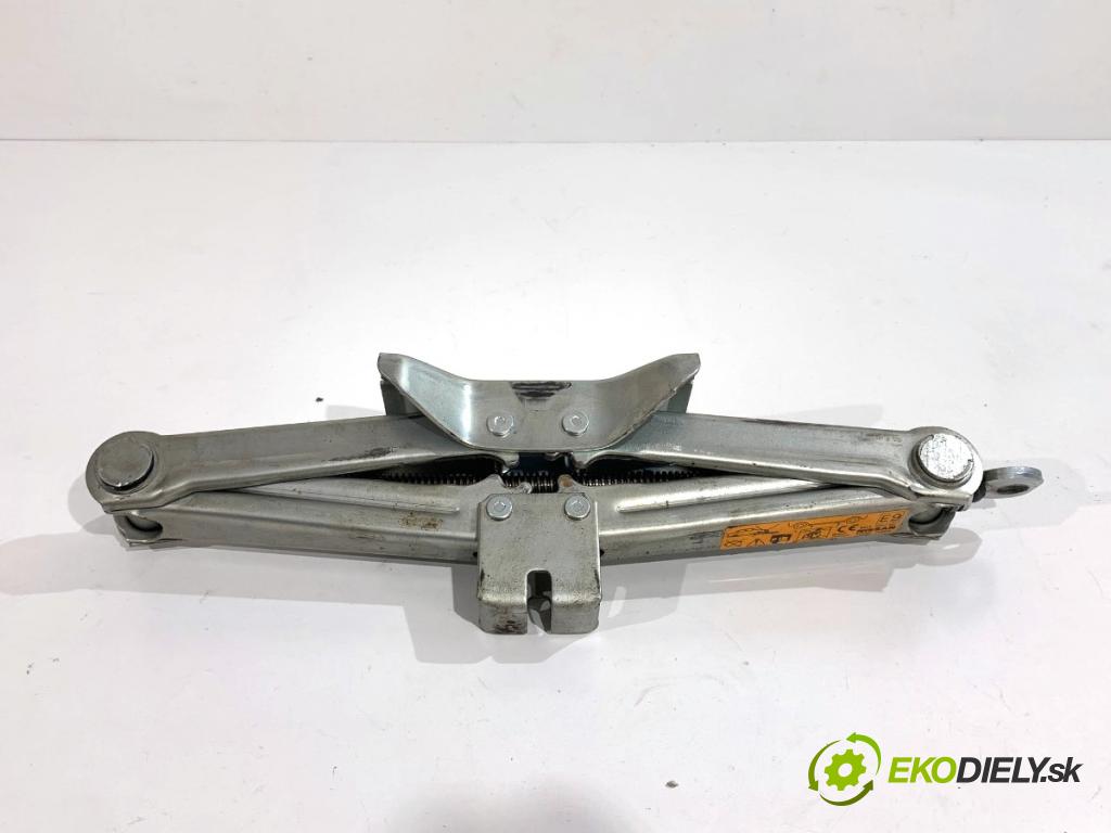 NISSAN JUKE F15 SUV 2012 86 kW 1.6 1598 ZVEDÁK: - Mechanizmus 99550JN90A