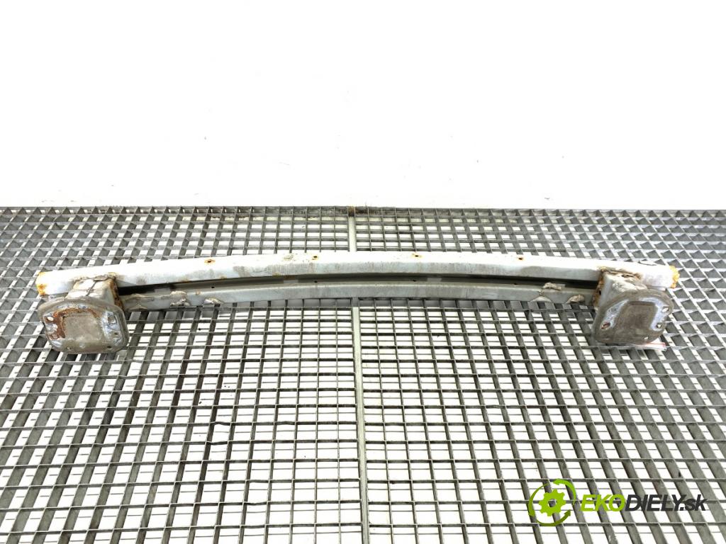 NISSAN JUKE F15 SUV 2012 86 kW 1.6 1598 výztuha nárazníka zadní část  (Zadní výztuha)