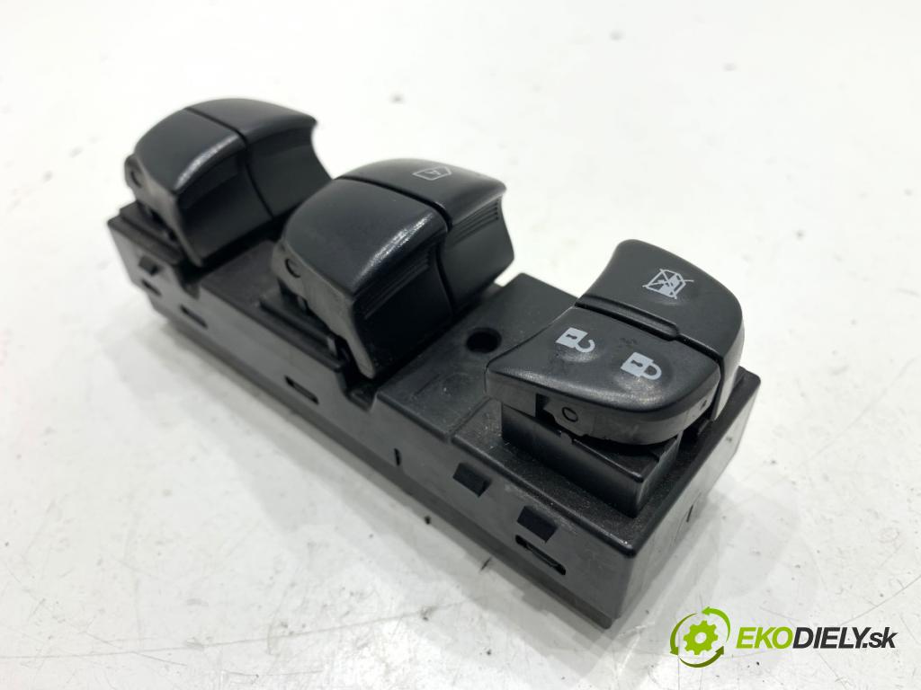 NISSAN JUKE F15 SUV 2012 86 kW 1.6 1598 Prepínač okien 254011KA0B (Prepínacie páčky pod volantom)