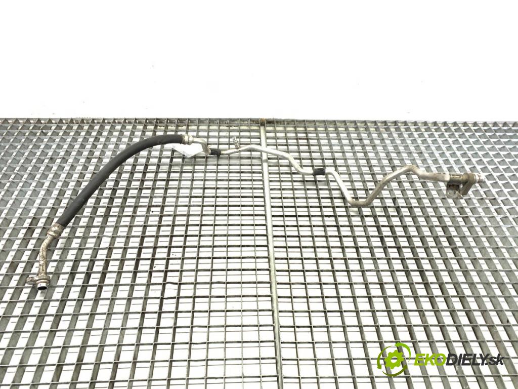 NISSAN JUKE F15 SUV 2012 86 kW 1.6 1598 rúrka klimatizácie 92480BA60A (Rúrka klimatizácie)