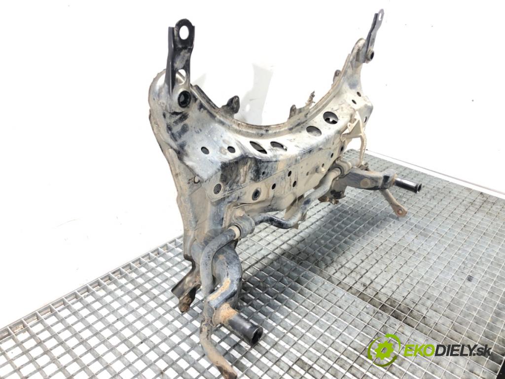 TOYOTA C-HR SUV 2016 85 kW 1.2 (NGX10_) 1197 výztuha pod motor  (Přední výztuha)