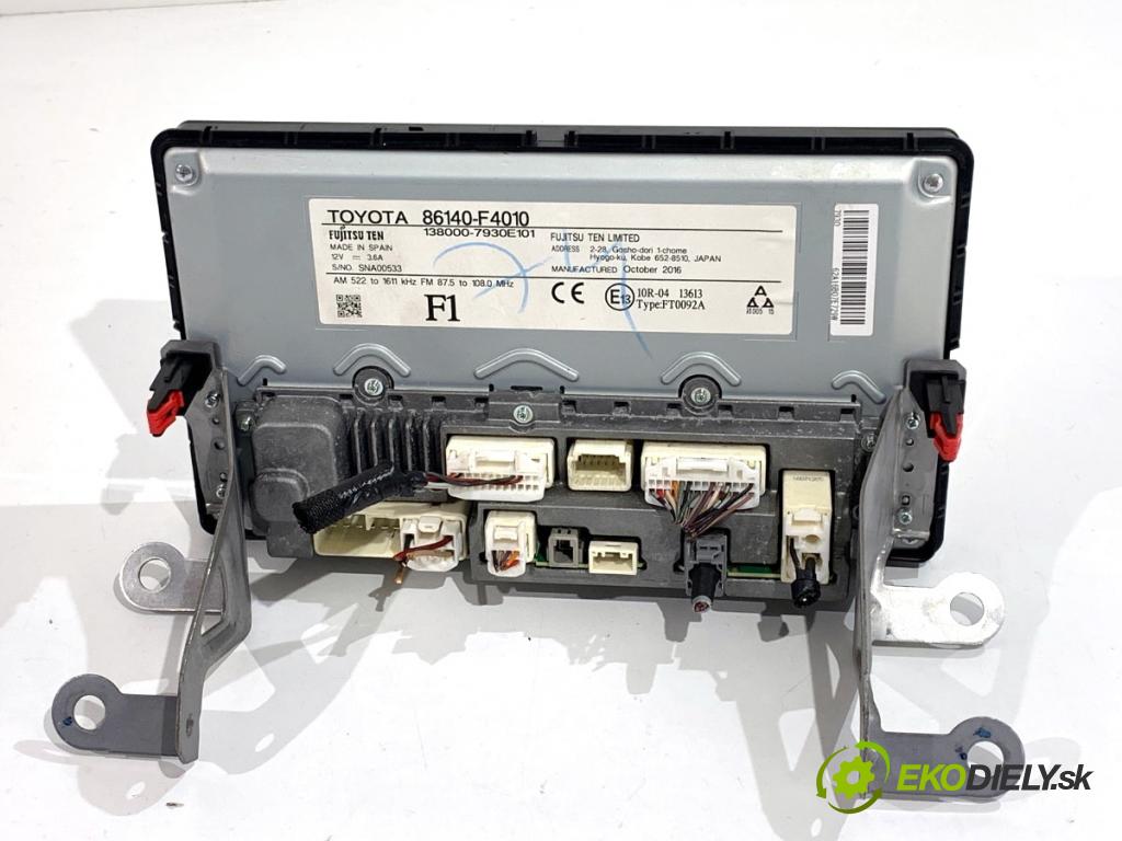 TOYOTA C-HR SUV 2016 85 kW 1.2 (NGX10_) 1197 Dislpej 86140-F4010 (Prístrojová doska)