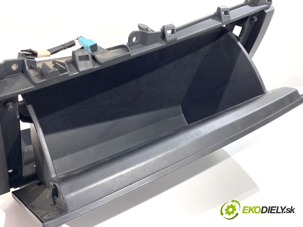 TOYOTA C-HR SUV 2016 85 kW 1.2 (NGX10_) 1197 přihrádka kastlík spolujezdce 55550-F4030 (Přihrádka (kastlík))