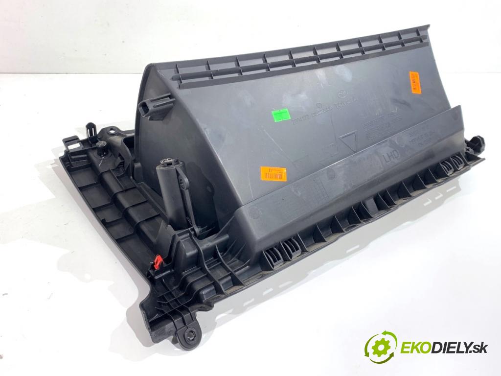 TOYOTA C-HR SUV 2016 85 kW 1.2 (NGX10_) 1197 přihrádka kastlík spolujezdce 55550-F4030 (Přihrádka (kastlík))