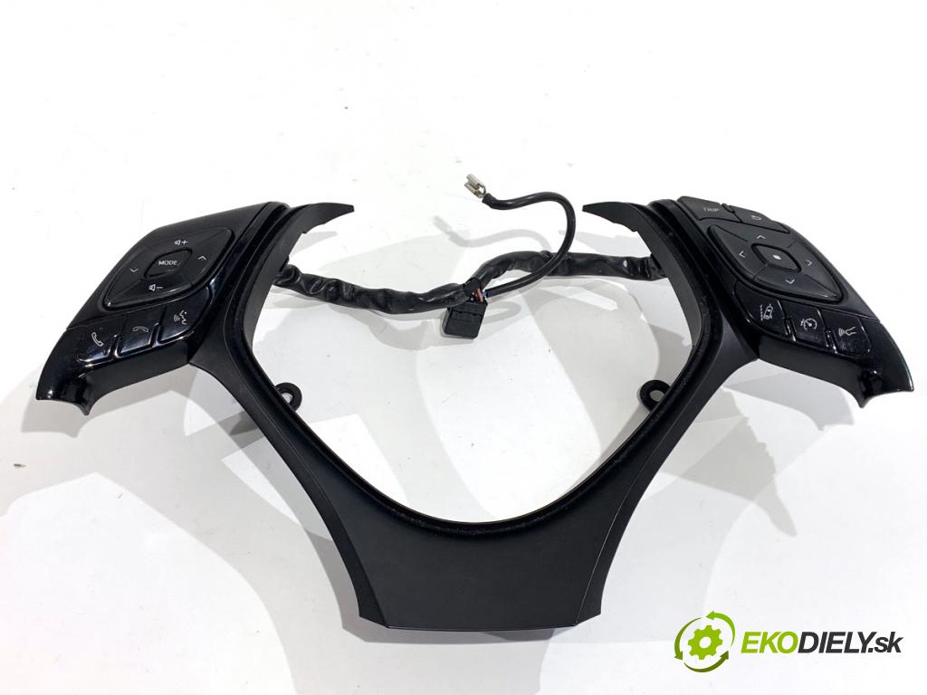 TOYOTA C-HR SUV 2016 85 kW 1.2 (NGX10_) 1197 Prepínač volantu multifunkční: 75J388