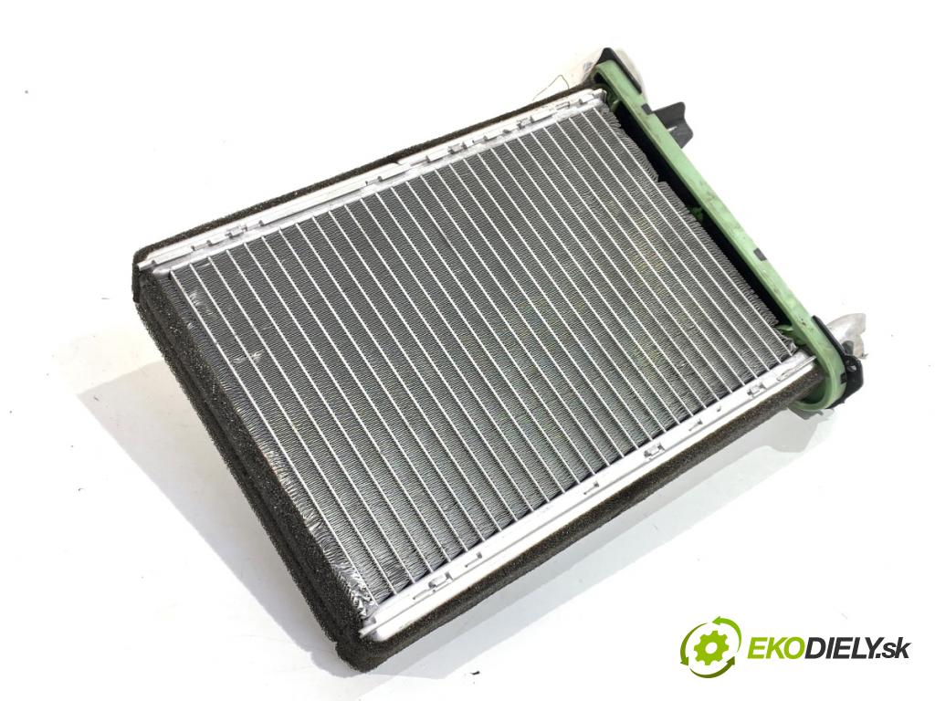 TOYOTA C-HR SUV 2016 85 kW 1.2 (NGX10_) 1197 topné těleso radiátor topení  (Radiátor topení)