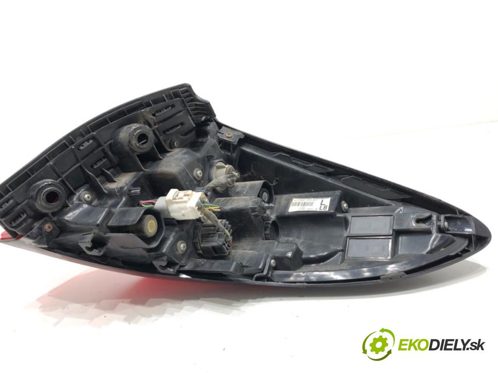 TOYOTA C-HR SUV 2016 85 kW 1.2 (NGX10_) 1197 Svetlo ľavy zad 81560-F4010