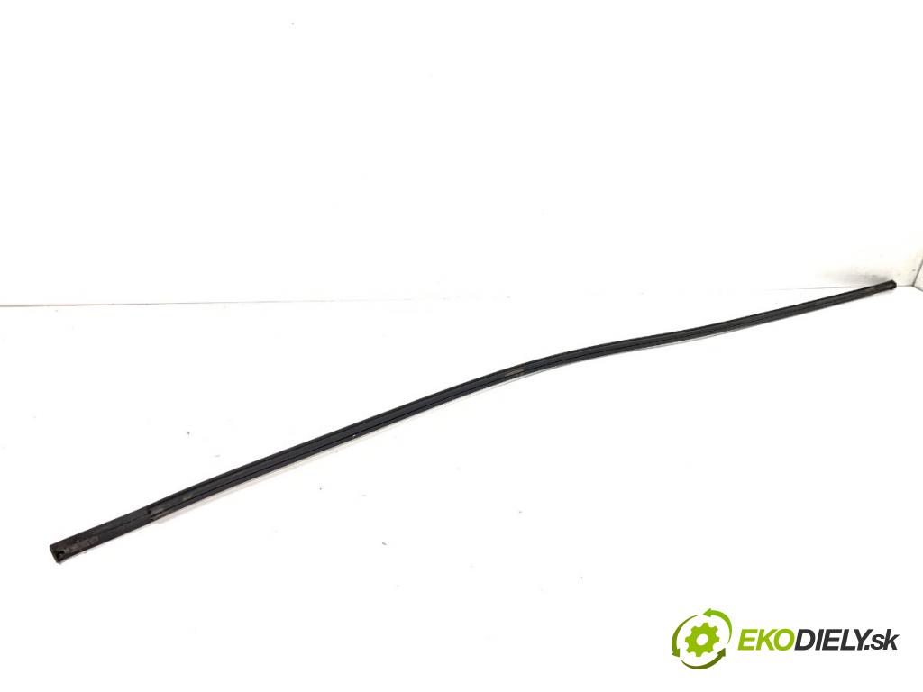 TOYOTA C-HR SUV 2016 85 kW 1.2 (NGX10_) 1197 Lišta strešná pravá 75555-F4010