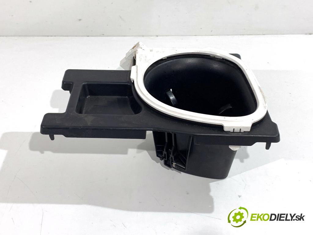 TOYOTA C-HR SUV 2016 85 kW 1.2 (NGX10_) 1197 držák na nápoje 55618-F4010 (Držák nápojů)