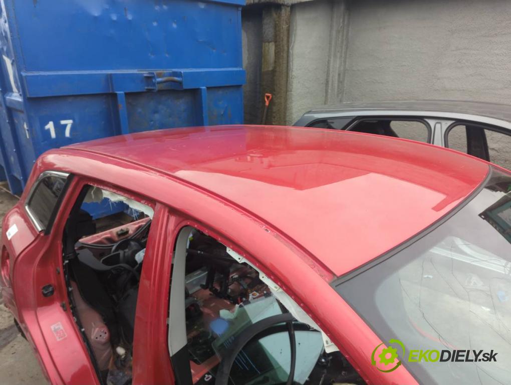 RENAULT KADJAR SUV 2016 81 kW 1.5 dCi 110 (HLA3) 1461 KAROSERIA ČTVRŤÁK blatník zadní část levý pravý práh střecha PODŁUŻNICA levý pravý