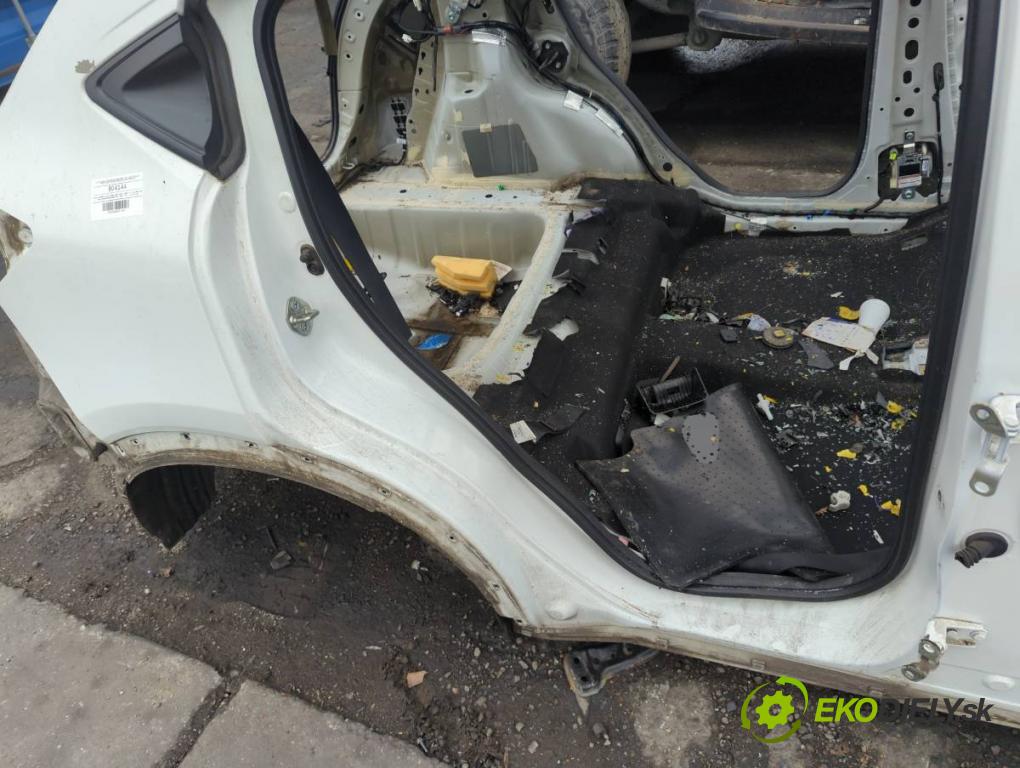 HONDA HR-V SUV 2017 96 kW 1.5 (RU1) 1498 KAROSERIA ČTVRŤÁK blatník zadní část levý pravý práh střecha PODŁUŻNICA levý pravý
