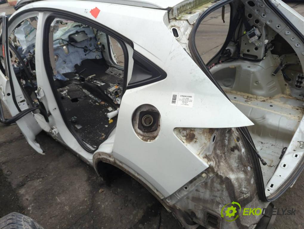 HONDA HR-V SUV 2017 96 kW 1.5 (RU1) 1498 KAROSERIA ČTVRŤÁK blatník zadní část levý pravý práh střecha PODŁUŻNICA levý pravý