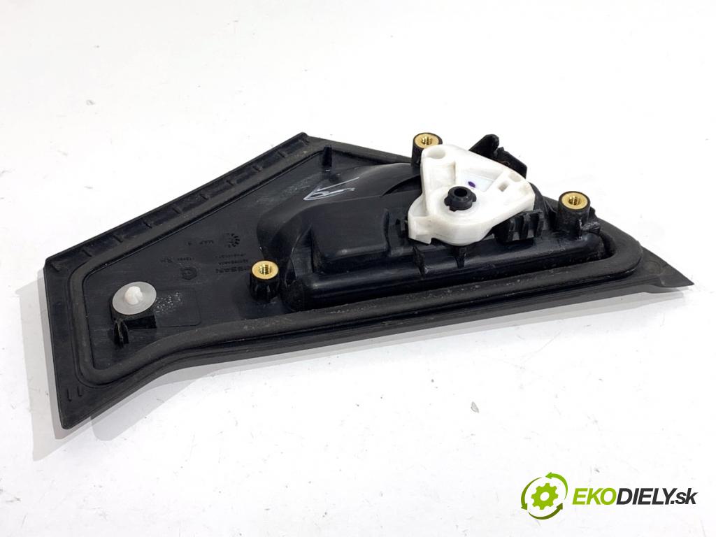 NISSAN JUKE F15 SUV 2012 86 kW 1.6 1598 Kľučka vonkajšia pravy zad 82606BA60A